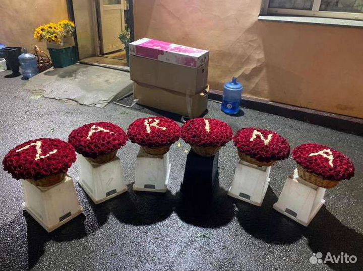 Корзина цветов доставка роза коробка Москва