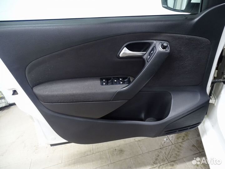 Volkswagen Polo 1.4 AMT, 2012, 428 428 км