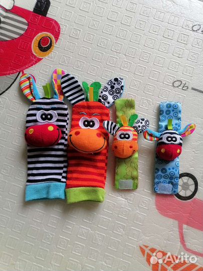 Игрушки погремушки