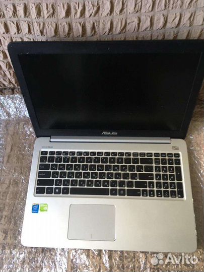 Мощнейший игровой ноутбук asus C geforce 940 + SSD