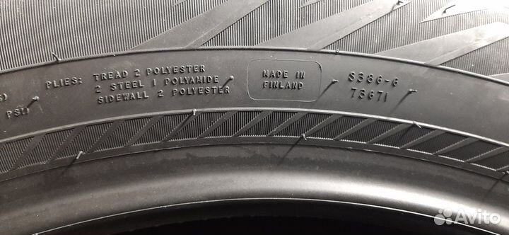 Nokian Tyres Hakkapeliitta R5 SUV 275/50 R22 115R