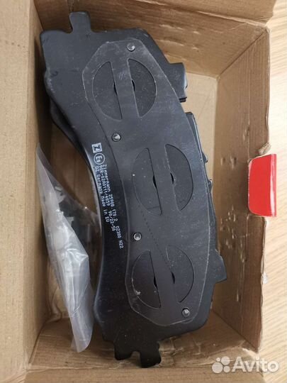 Передние колодки zimmermann на Q8 Туарег