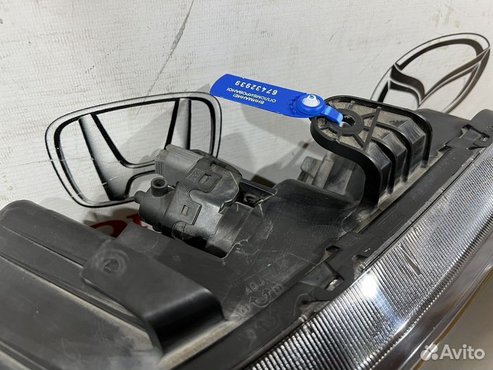 Фара правая ксенон Honda Accord 7 CL 2002-2008