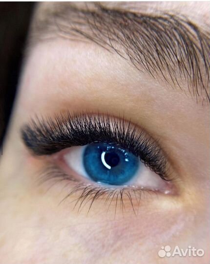 Наращивание ресниц,оформление бровей