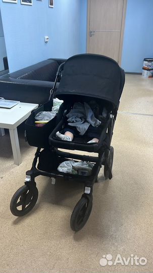 Коляска Bugaboo Donkey 3Twin для двойни погодок