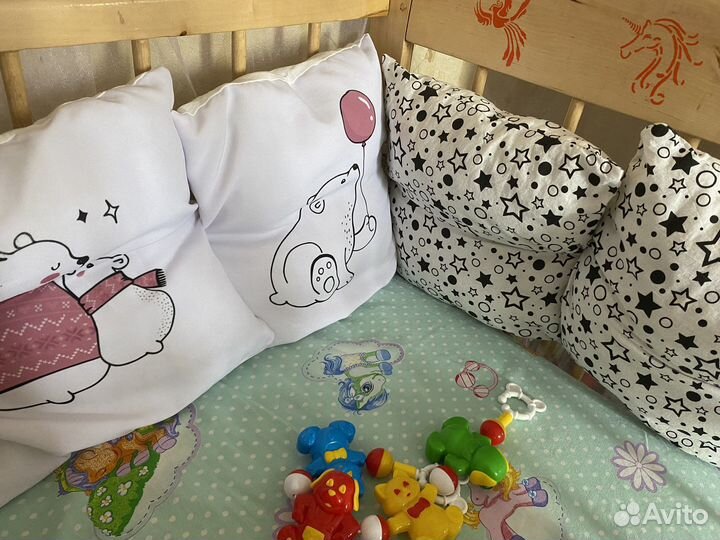 Бортики в детскую кроватку