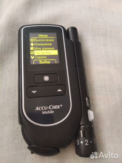 Акку-чек мобайл глюкометр модельU1