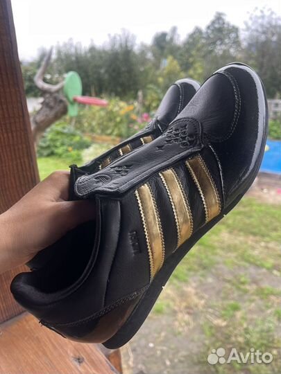 Кроссовки adidas