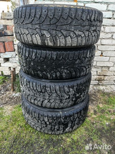 Nokian Tyres Hakkapeliitta 1 235/55 R18