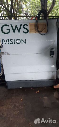 Дверь сдвижная правая рено трафик