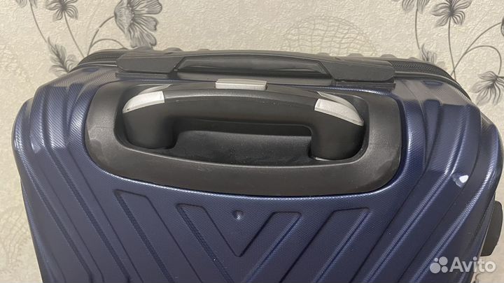 Чемодан на колесах