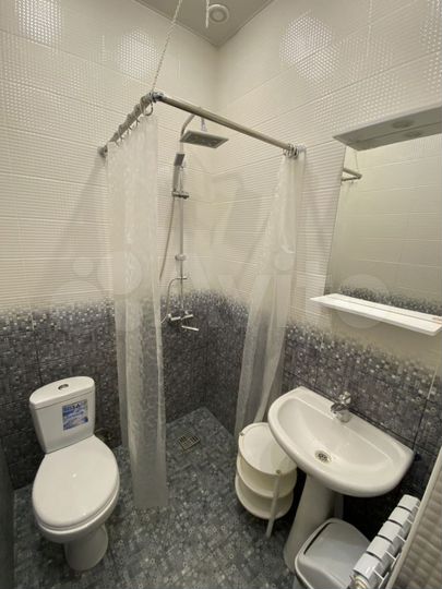 Комната 17 м² в 3-к., 2/2 эт.