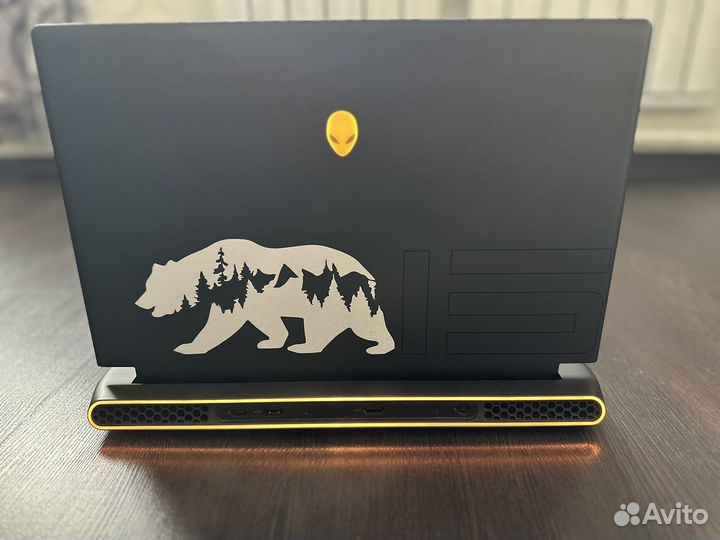 Ноутбук Dell Alienware m15 R5 rtx3070
