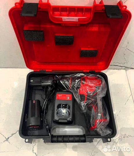 Шуруповерт milwaukee 24v
