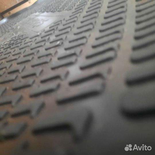 Коврик в багажник solaris