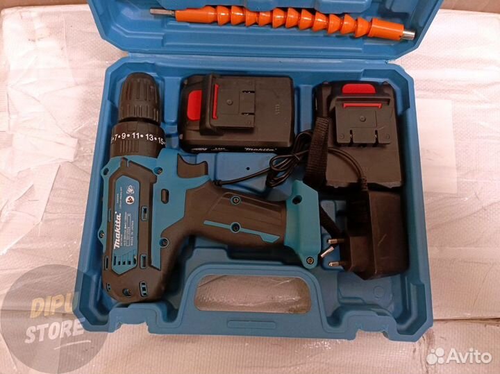 Шуруповерт Makita 18V