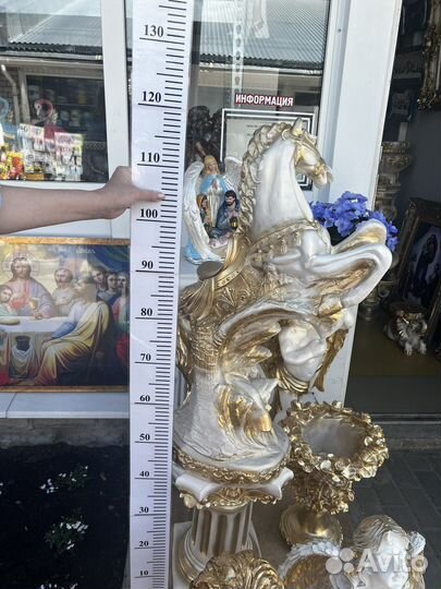 Садовые фигуры лошади