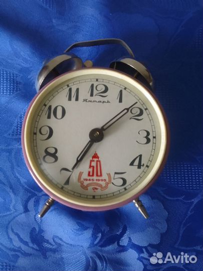 Часы будильник СССР