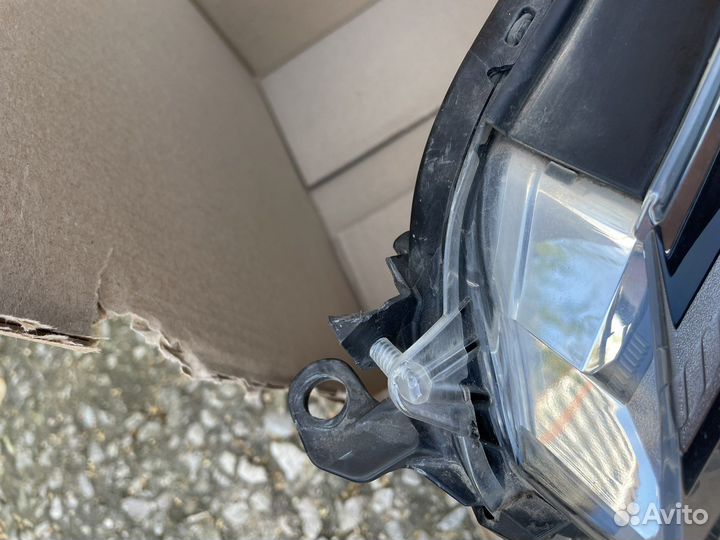 Фара левая Led Toyota Rav 4 CA40