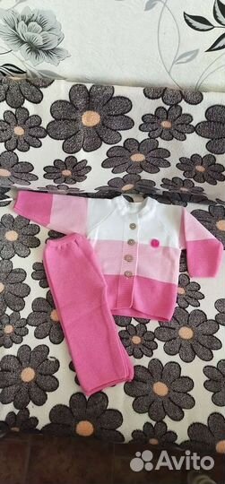 Новые костюмы для девочки 86-92