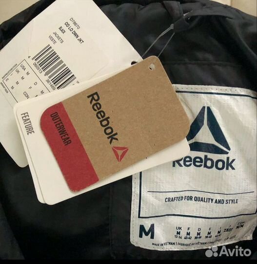 Reebok пуховик оригинал новый 46-48+