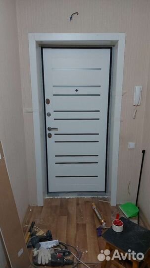Установщик входных дверей