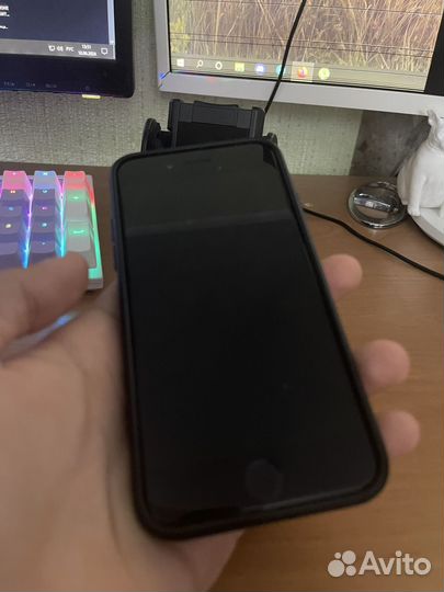 iPhone 7, 32 ГБ