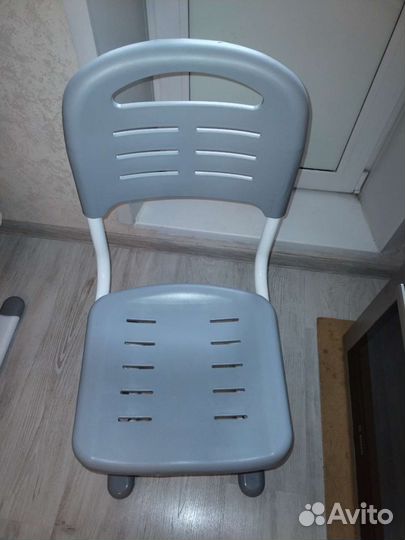 Растущая парта и стул бу