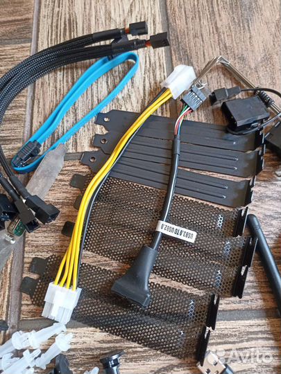 Переходник удлинитель Molex 3/4-pin 4/8-pin SATA
