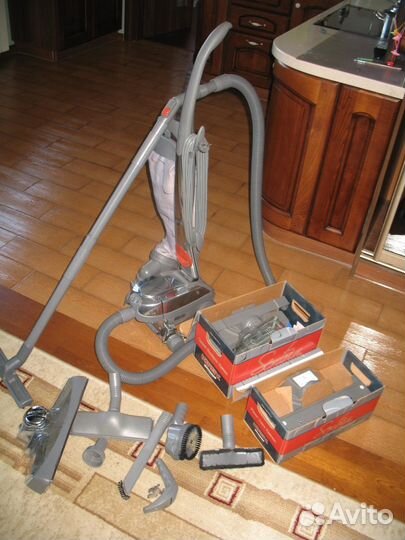 Продаю пылесос кирби