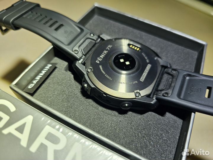 Garmin fenix 7x sapphire solar titanium