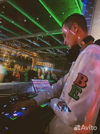 DJ Диджей