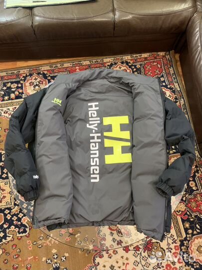 Пуховик helly hansen