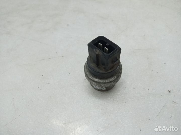 Датчик температуры воздуха volkswagen golf 3