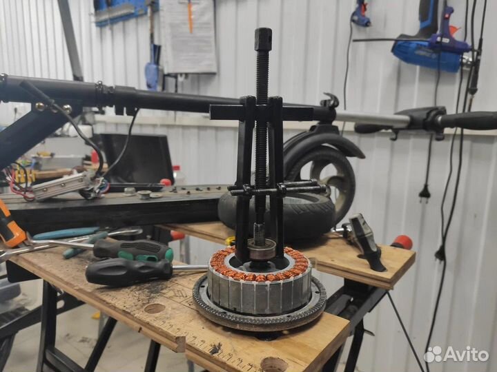 Ремонт электротранспорта - самокатов гироскутеров