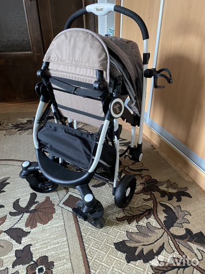Прогулочная коляска Новая