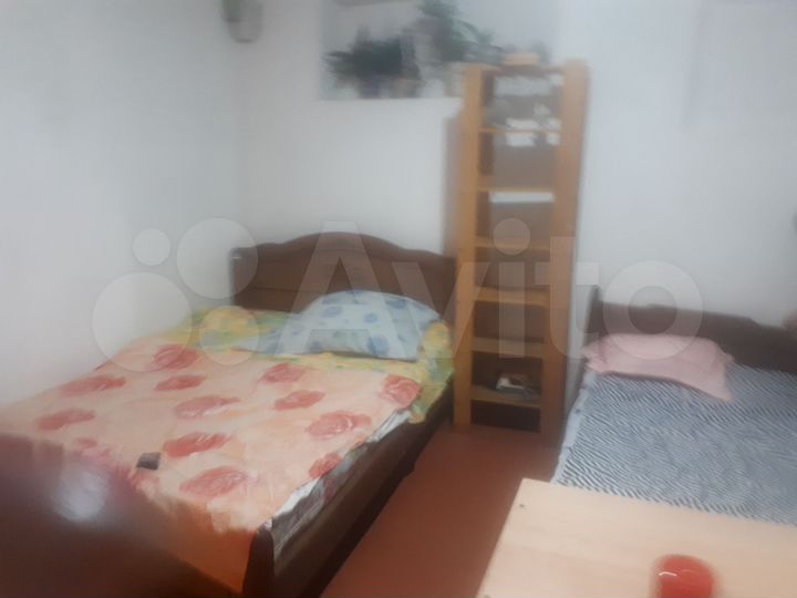 Комната 19 м² в 2-к., 2/2 эт.