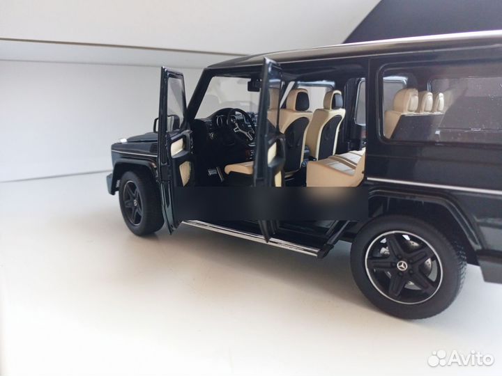 Gelandewagen G-класс подарок / аксессуар 1:18 w463