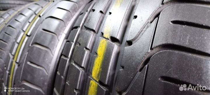 Pirelli P Zero 255/45 R18