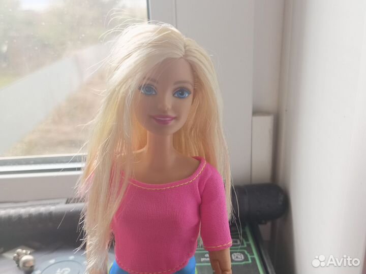 Кукла Барби безграничные движения новая