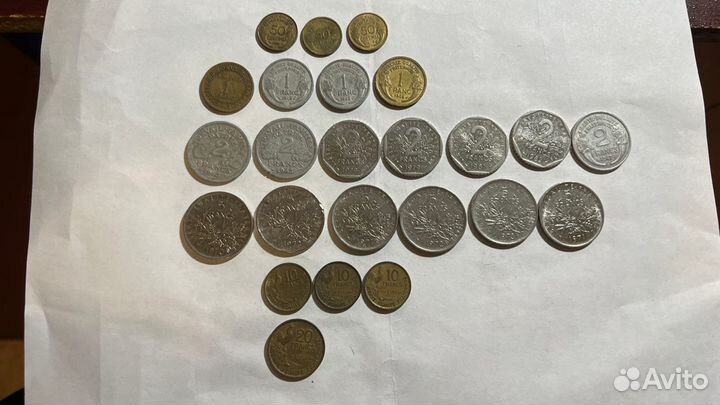 Монеты Франция очень много разных годов выпуска
