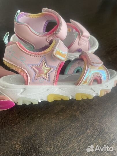 Босоножки для девочки