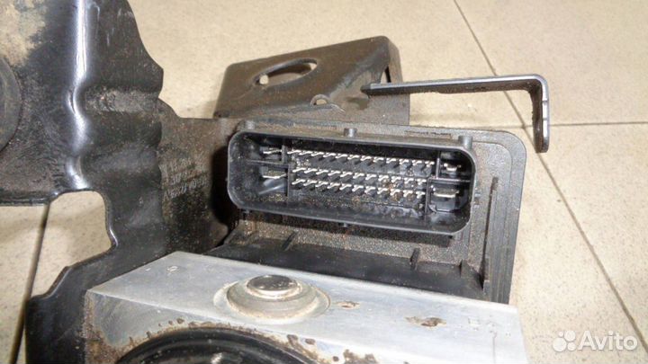 Блок ABS (насос) Chevrolet Cruze (J300)