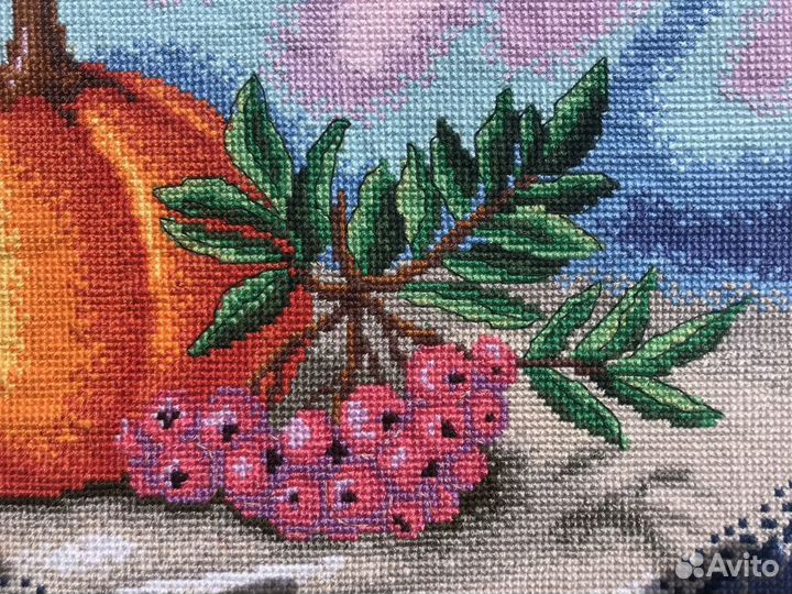 Картина вышитая крестиком
