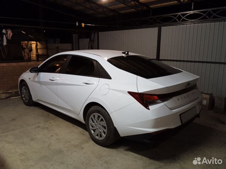Hyundai Elantra 1.6 AT, 2022, 16 000 км