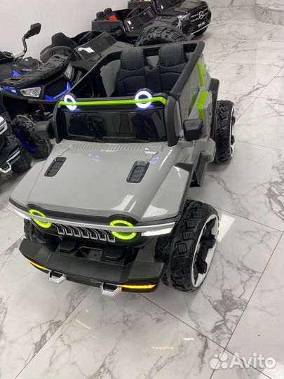 Детский электромобиль