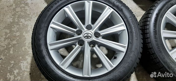 Литые диски R17 5x114,3 Toyota Camry