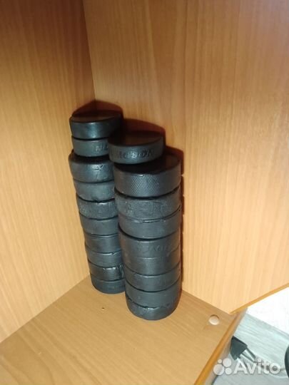 Шайба хоккейная