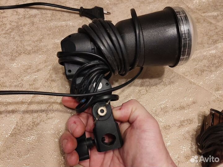 Лампочка вспышка ведомая с патроном под штатив