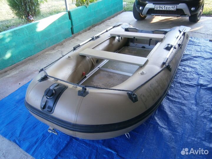 Надувная лодка пвх 